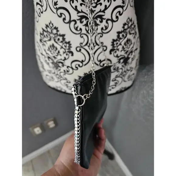 Women's Cruise Club Metallic Sequins Chain Purse Bag Black & Silver 5.5" X 7" - Picture 5 of 11
